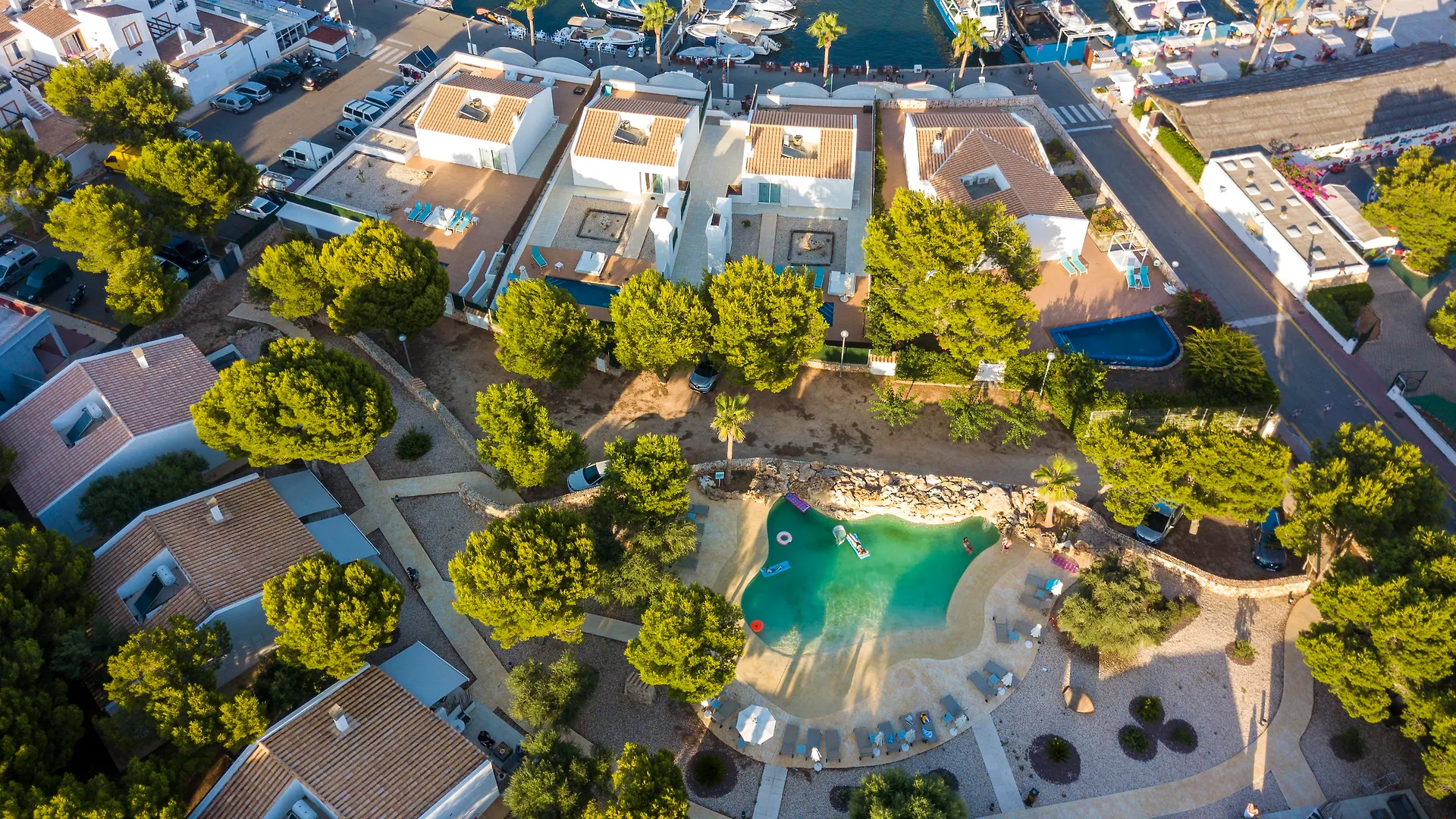 ****  Lago Resort Menorca - Villas&Bungalows del Lago Cala'N Bosch  España